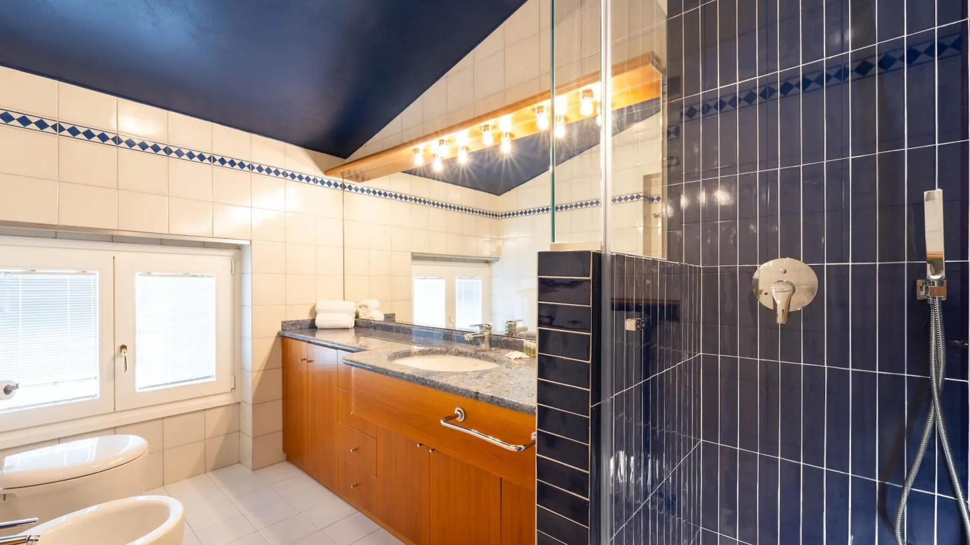 מלון ורונה Residenza Girardi