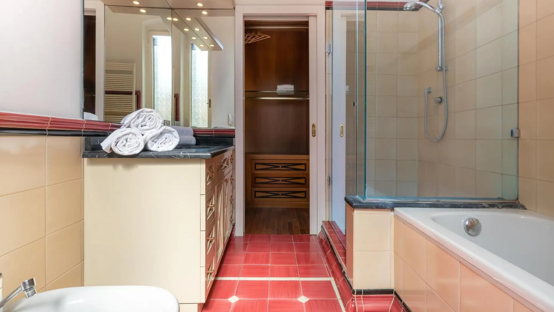 Hotel Residenza Girardi Verona 0*,  Italia